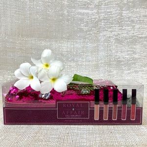 BH COSMETICS “Royal Affair” 5 Piece Liquid Linen Set!